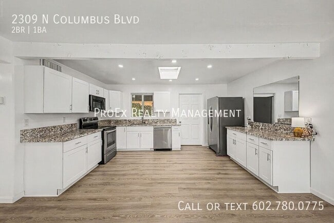 Building Photo - 2309 N Columbus Blvd