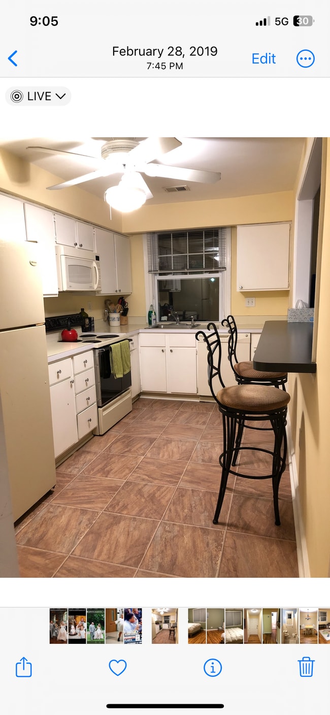 Building Photo - 500 E Lancaster Ave