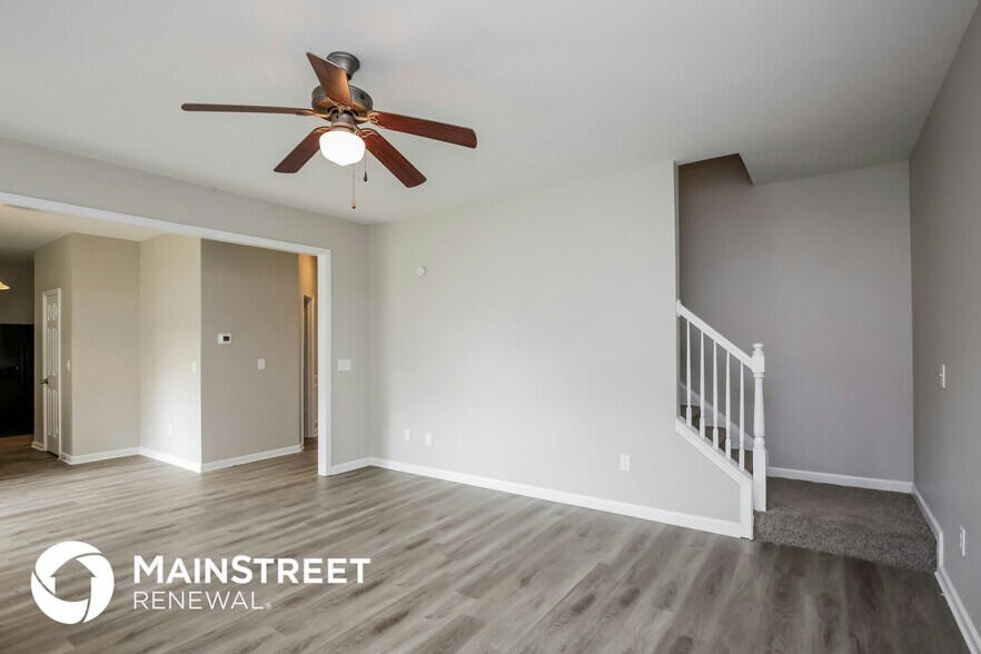 Building Photo - 248 Springs Crossing