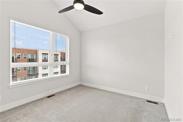 Building Photo - 5256 W 16th Ave