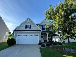Building Photo - 107 Tonkawa Way