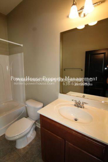 Building Photo - 7058 Elmwood Ridge Ct