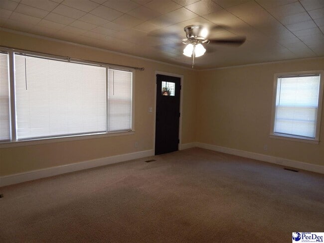Building Photo - 2333 W McCown Dr