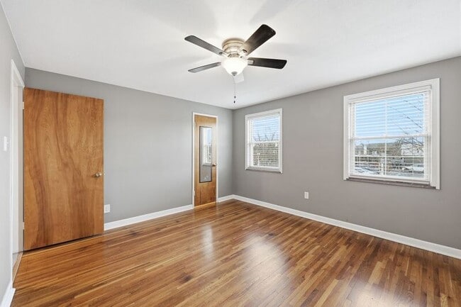 Building Photo - 1876 Northwest Blvd