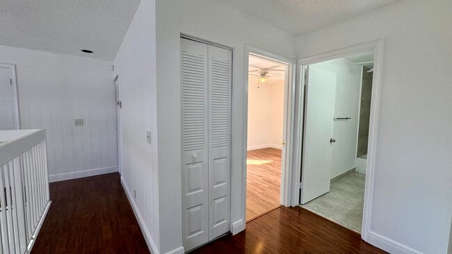 Building Photo - 1746 Harborside Cir