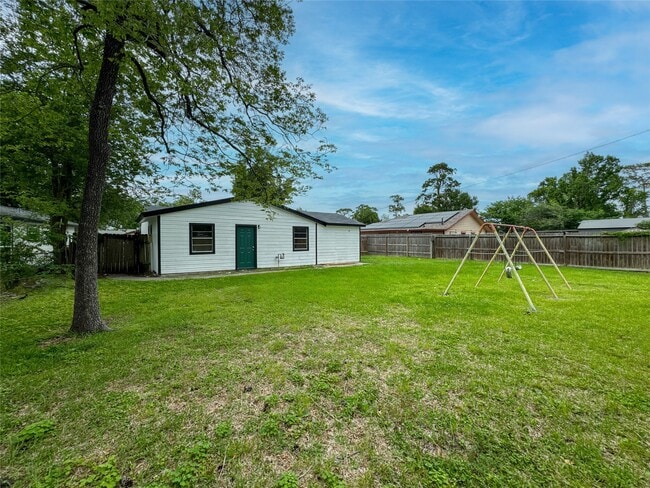 Building Photo - 7710 Claiborne St