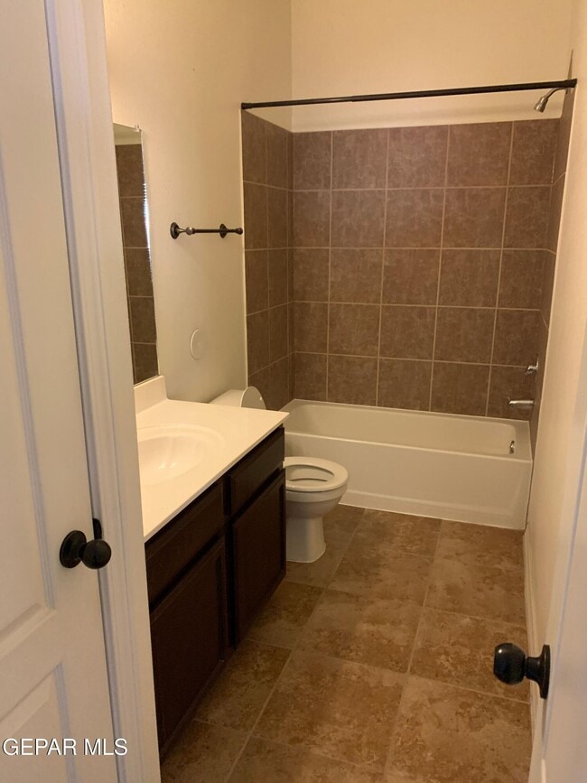 Building Photo - 14657 Spanish Point Dr