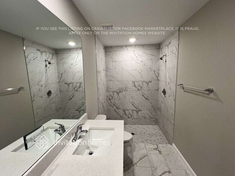 Building Photo - 5358 NW Rugby Dr