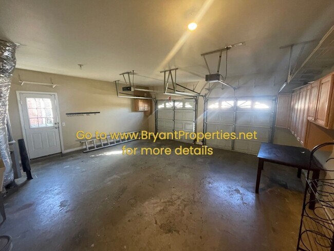 Building Photo - Nashville - Bellevue Area - 4 Bedrooms