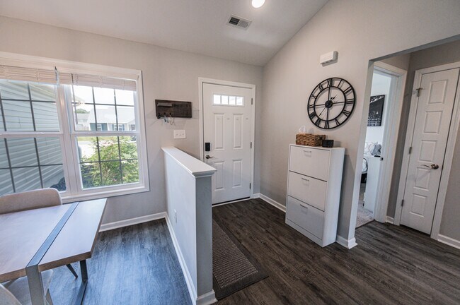 Building Photo - 202 Grist Mill Dr