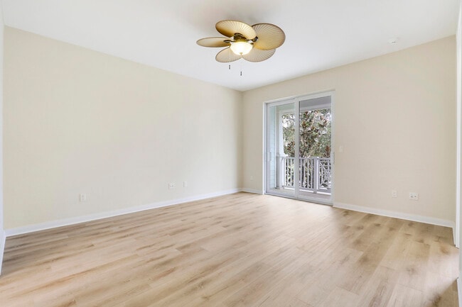 Building Photo - 3310 W Mallory Blvd