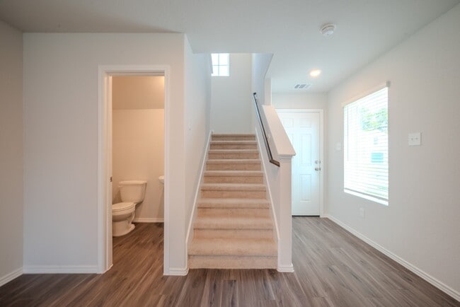 Building Photo - 22720 American Kestrel Ct