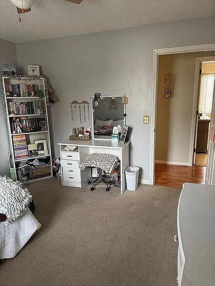 Building Photo - 8145 Iris Dr