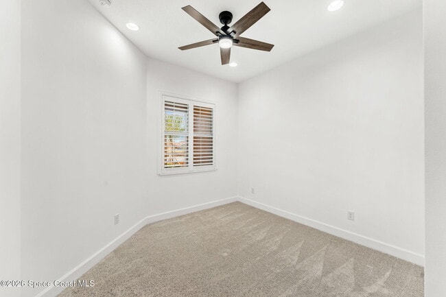 Building Photo - 3168 Avalonia Dr