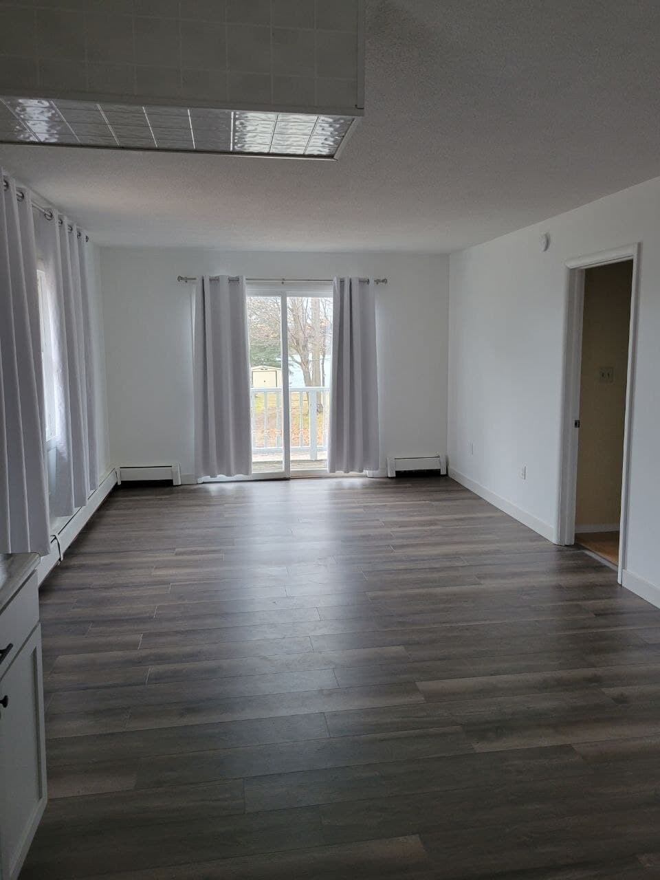 Building Photo - 491 Brakel Point Dr