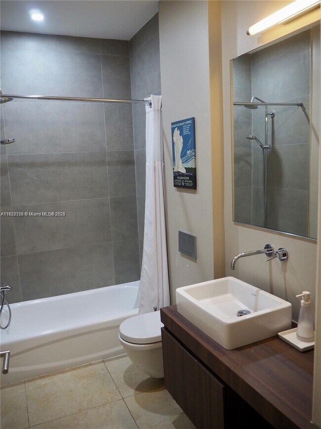 Building Photo - 1535 Sandpiper Cir