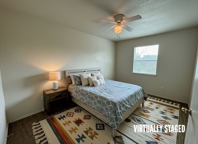 Building Photo - 1602 Aztec Trce