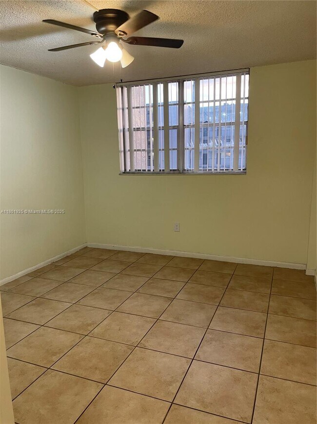 Building Photo - 14150 SW 84th St
