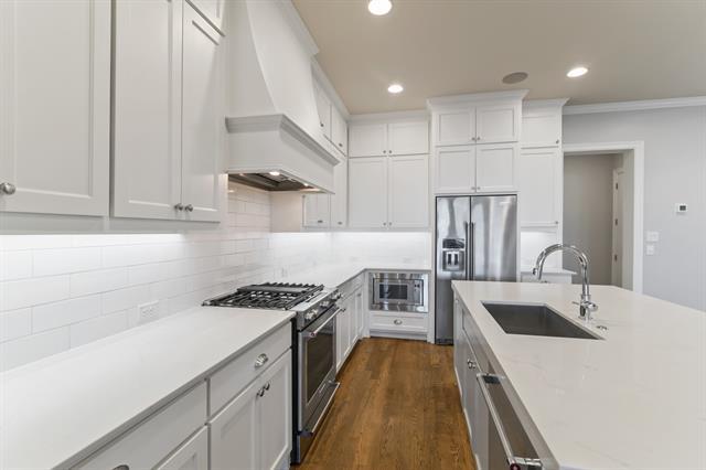 Building Photo - 6531 Roper St