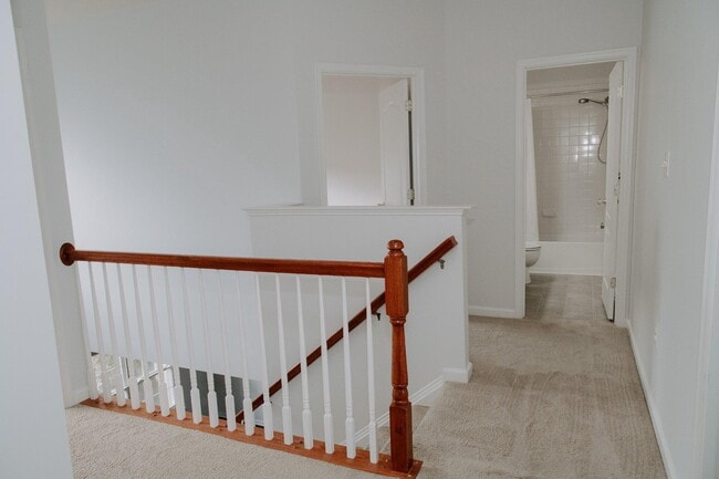 Building Photo - 110 Quinton Oaks Cir