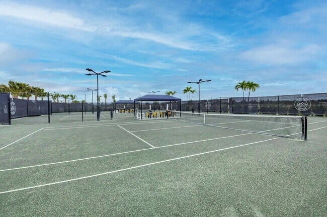 Building Photo - 17533 Sparkling River Rd