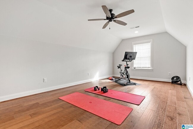 Building Photo - 277 Kinross Circle