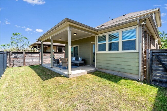 Building Photo - 10423 Turnbull Loop