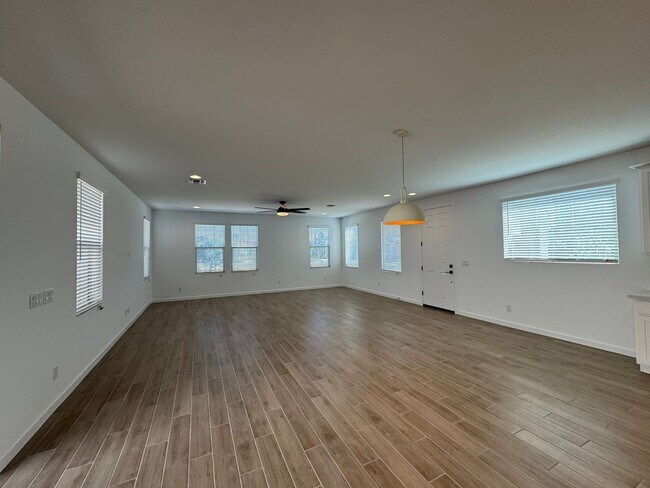 Building Photo - BRAND NEW HOME IN UNION PARK AT NORTERRA I...