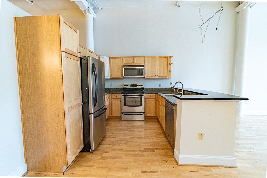 Building Photo - 306 N 26th St