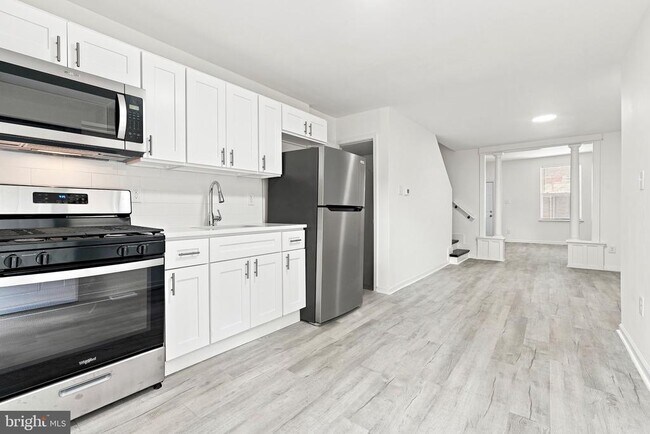Building Photo - 1319 N 55th St