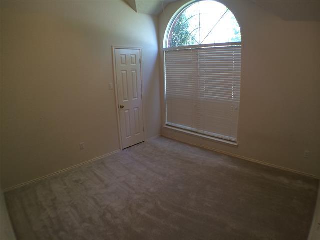 Building Photo - 1512 Endicott Dr