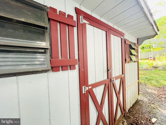 Building Photo - 1226 Country Pl Dr