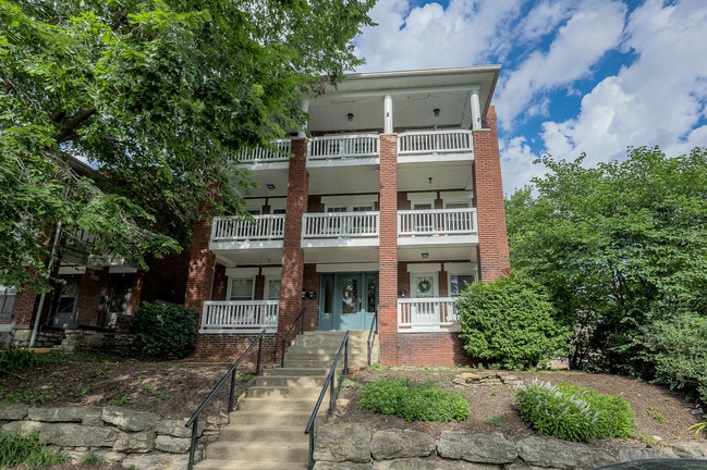 Building Photo - 2710 Holmes St