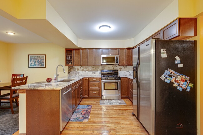 Building Photo - 1613 Pebble Beach Dr