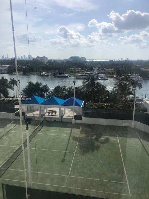 Building Photo - 4779 Collins Ave