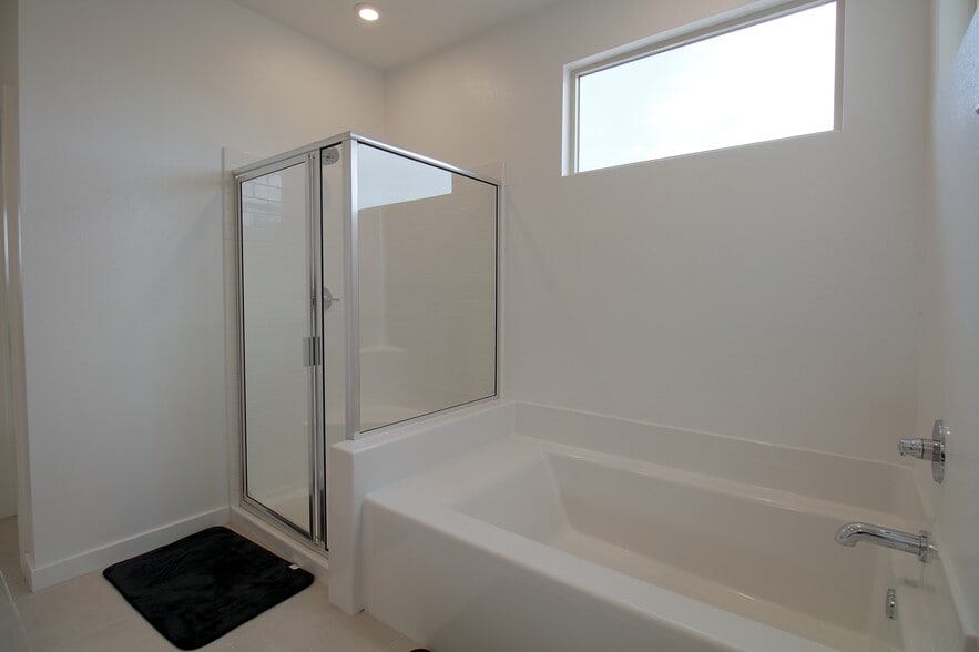 Building Photo - 1732 Rock Ridge Pl