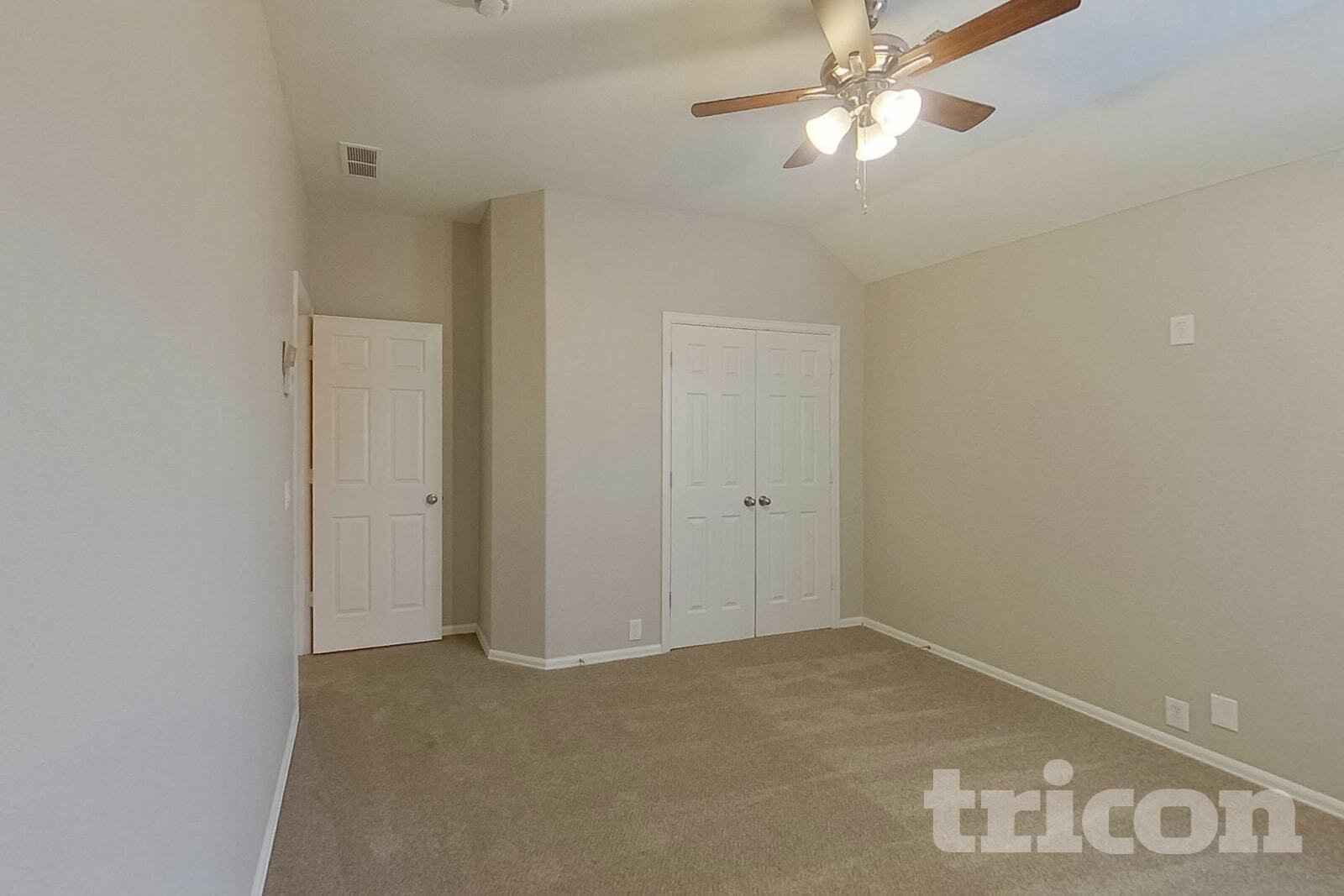 Building Photo - 2811 S Serrano