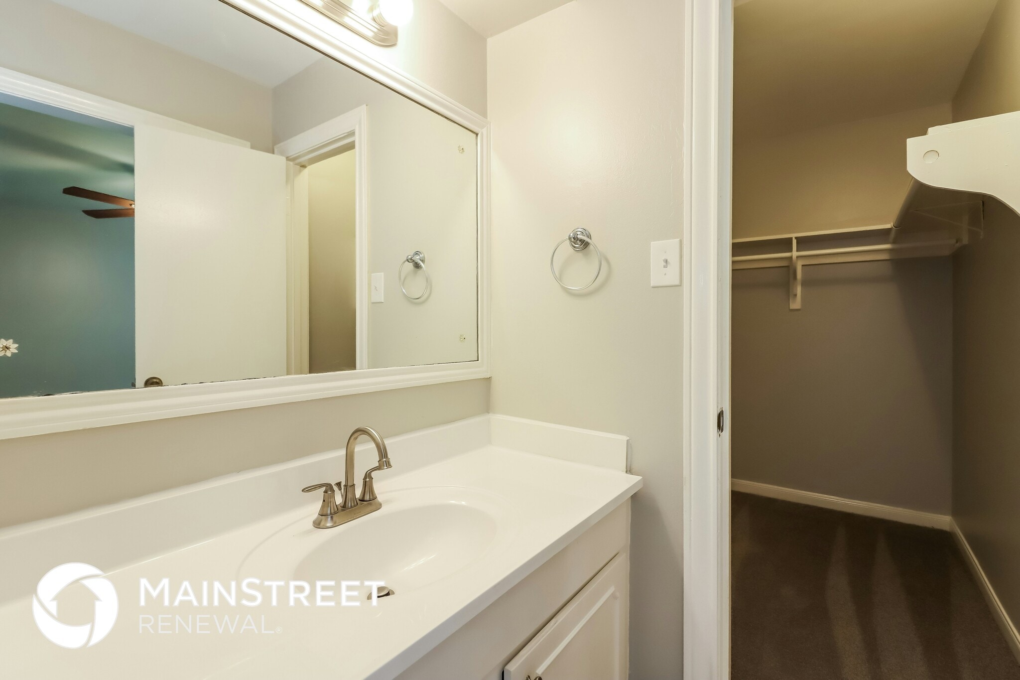 Building Photo - 6038 W Airport Blvd