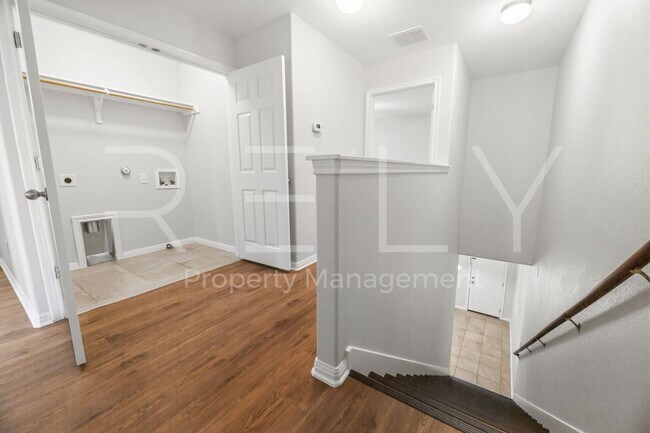 Building Photo - PM2-LH412 Carl Shipp Dr