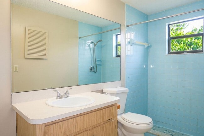 Building Photo - 2 Bedroom, 2 Bathroom Home for Rent in Dade City!