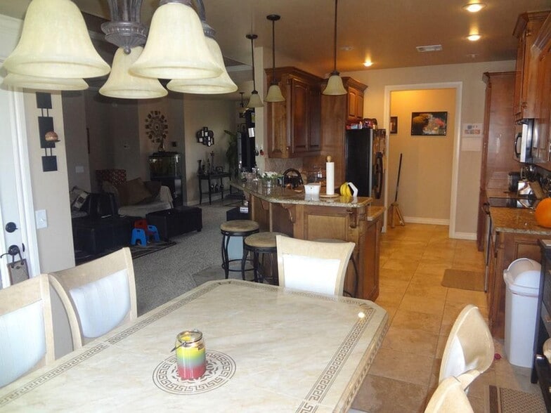 Open Model with bar - 1233 Red Rock Drive