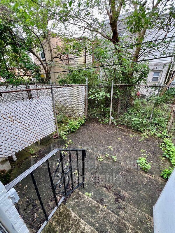 Building Photo - 4838 Hoopes St