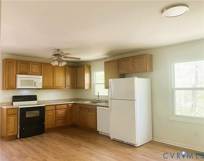 Building Photo - 6009 Noranda Dr