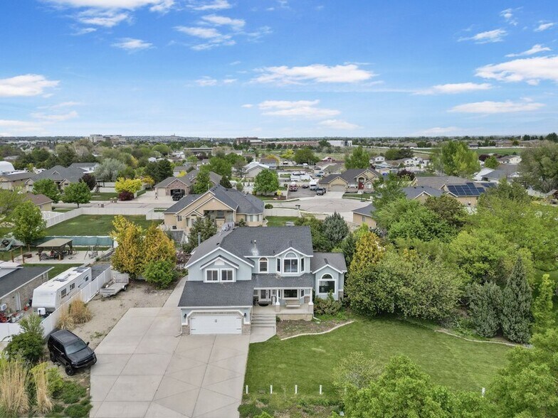 Building Photo - 3470 Maynard Ct