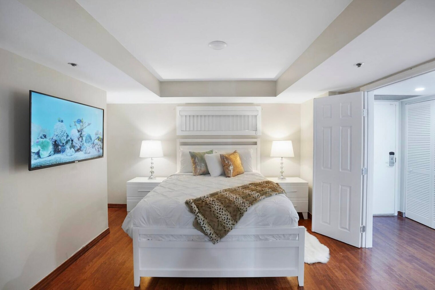 Building Photo - 1717 N Bayshore Dr