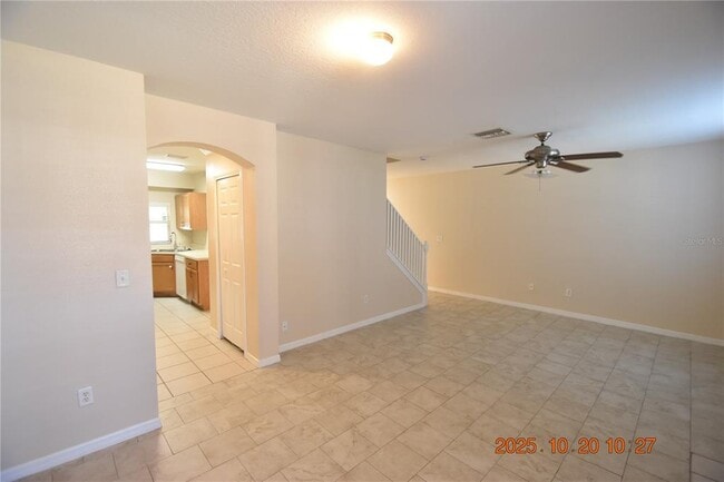 Building Photo - 6146 Olivedale Dr