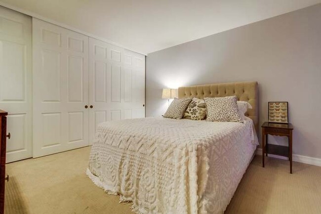 Master Bedroom - 930 Via Mil Cumbres Via