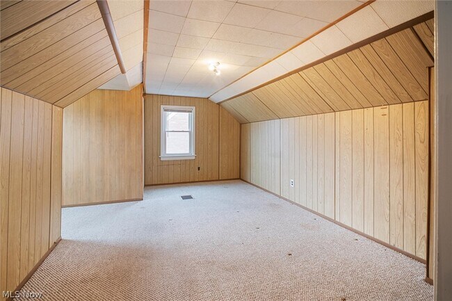 Building Photo - 14116 Krems Ave
