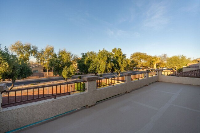 Building Photo - $3,500 For Lease Starting June 1, 2026 4 beds-2.5 Baths 2,421 Sq. Ft.  Amazing Gilbert 85298 Home...