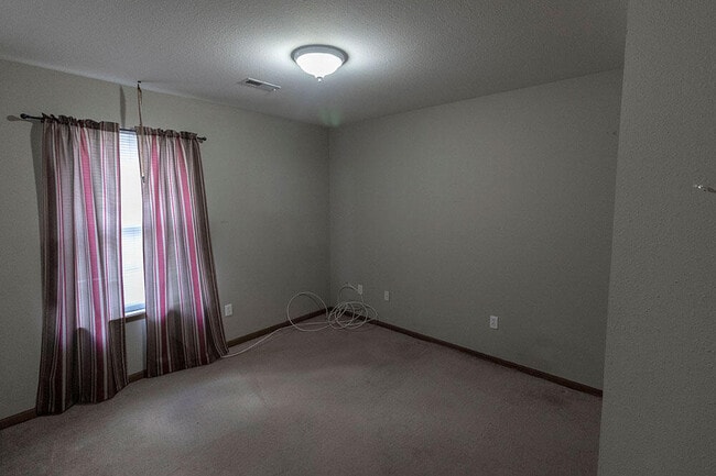 Building Photo - 1606 Typhoon Dr